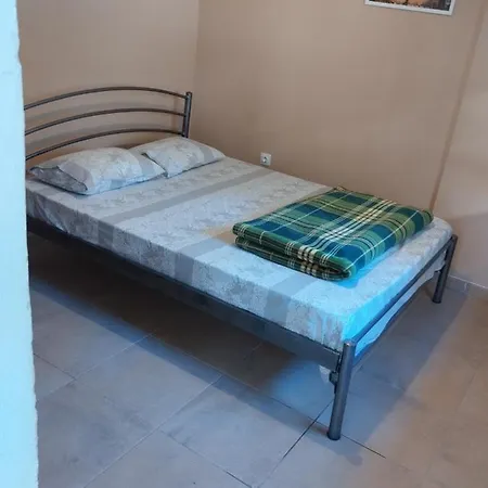 Διαμέρισμα Cozy In *
